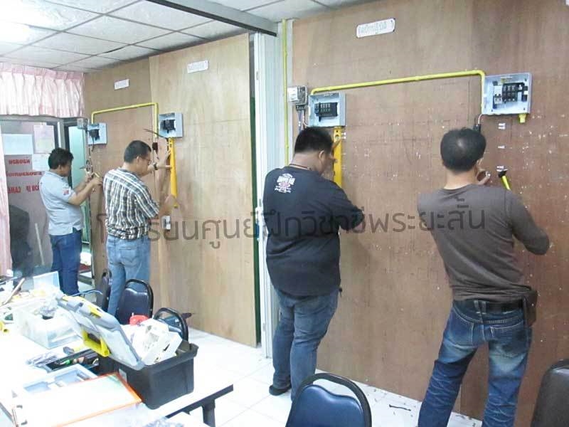 ไฟฟ้าภายในอาคาร - การเดินสาย ไฟฟ้าภายในอาคาร - การเดินสาย